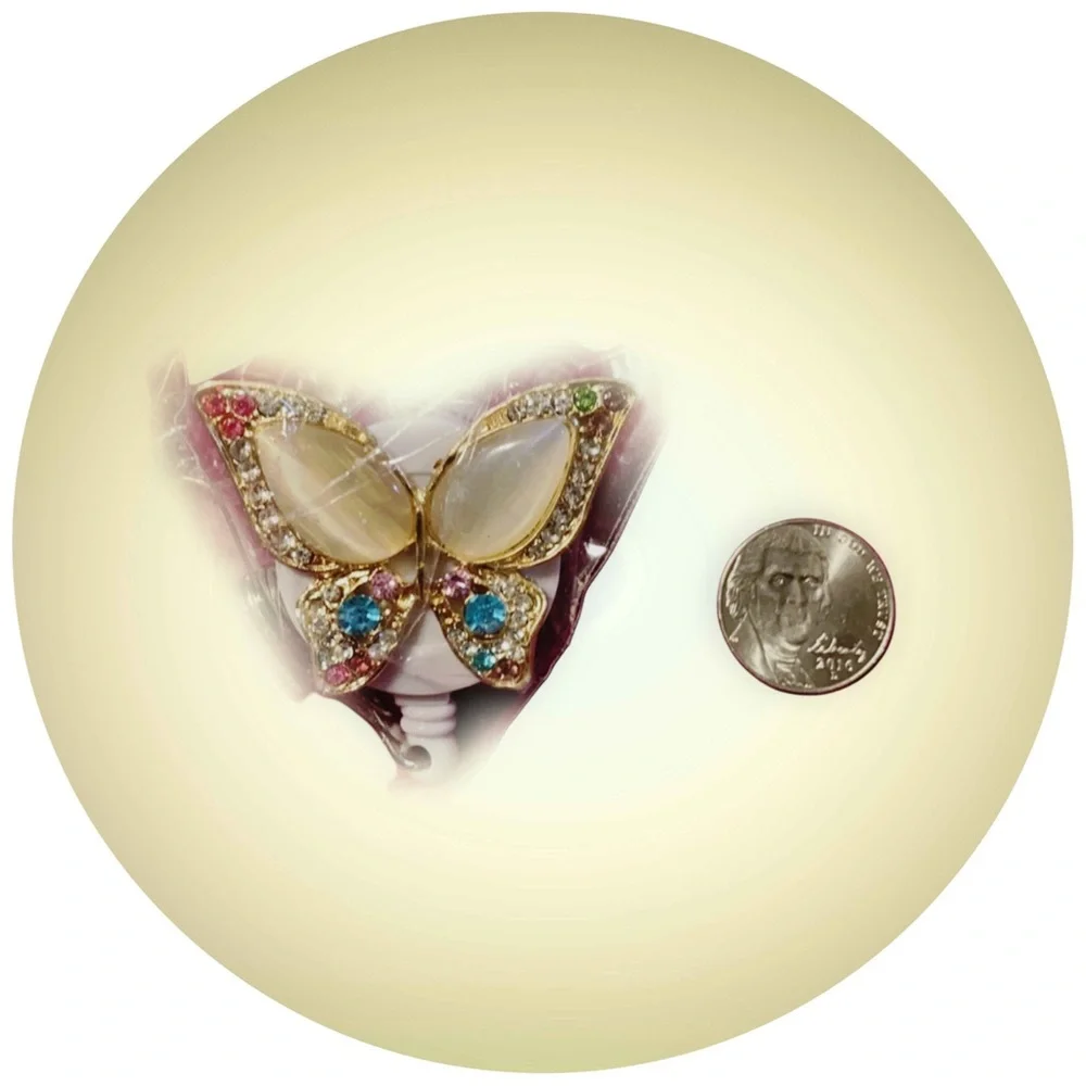 BOGO 𝐵𝓊𝓉𝓉𝑒𝓇𝒻𝓁𝓎 𝐼𝒟 𝐵𝒶𝒹𝑔𝑒 𝑅𝑒𝑒𝓁 - Picture 2 of 3